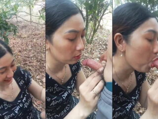 Chị gái giáo viên đưa ra vườn bú mút